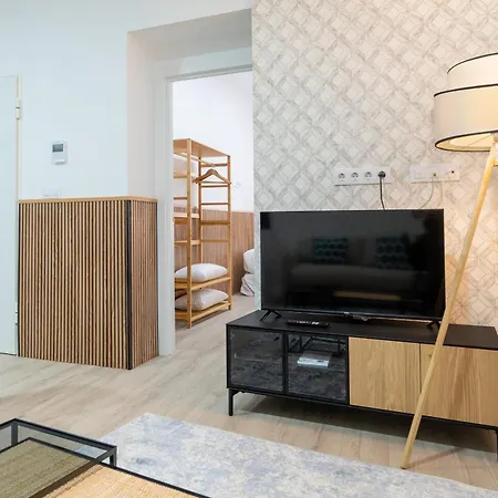 Apartment New Modern - Quiet Street - Setas De Seville