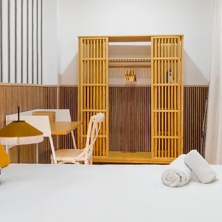 New Modern - Quiet Street - Setas De Apartment