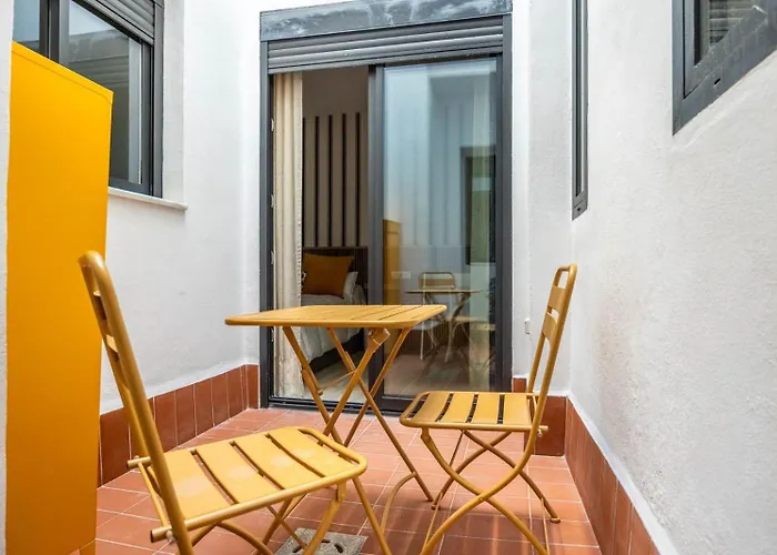 New Modern - Quiet Street - Setas De Apartment *